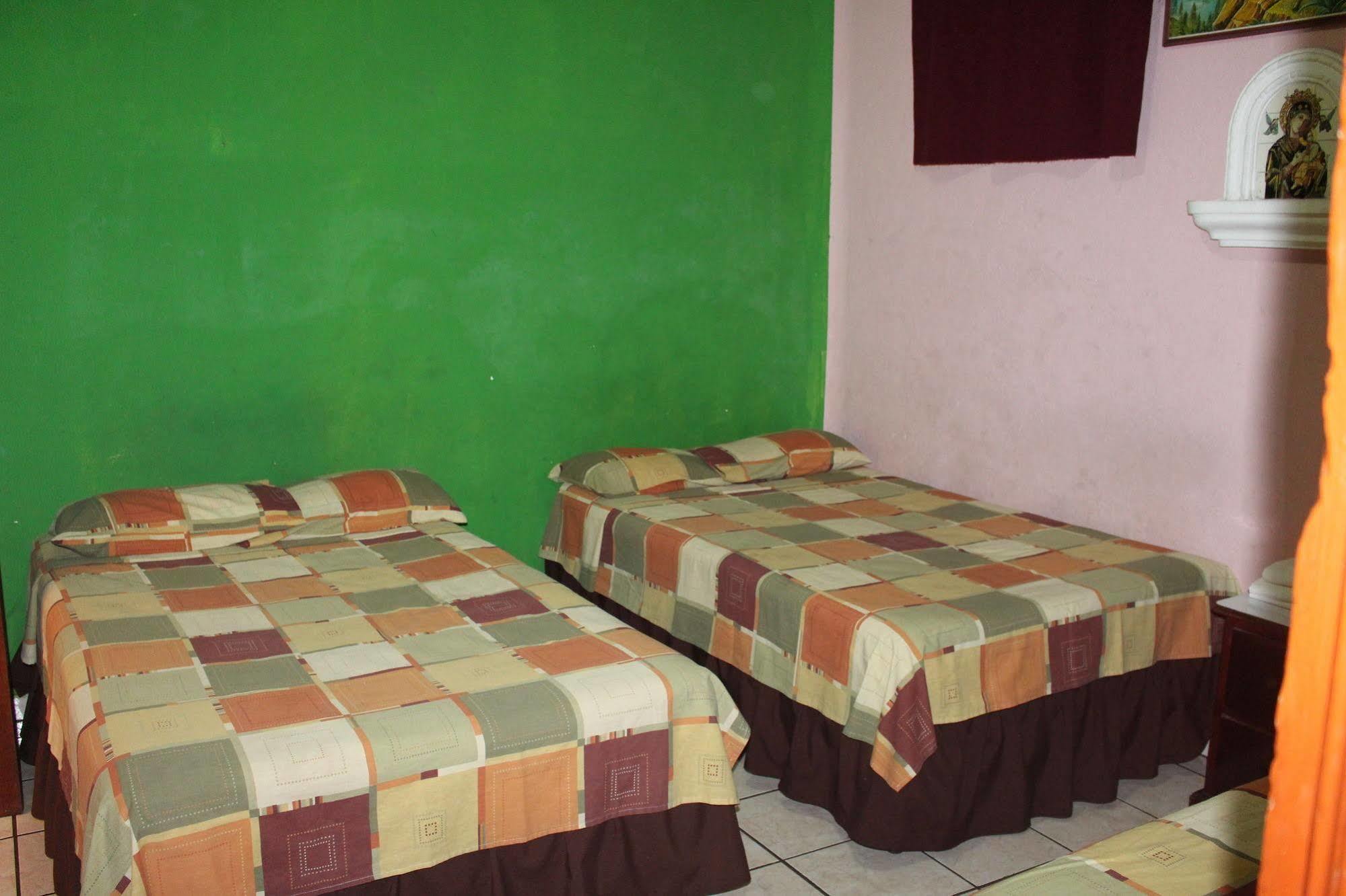 Hotel Pasadena II San Salvador Kültér fotó