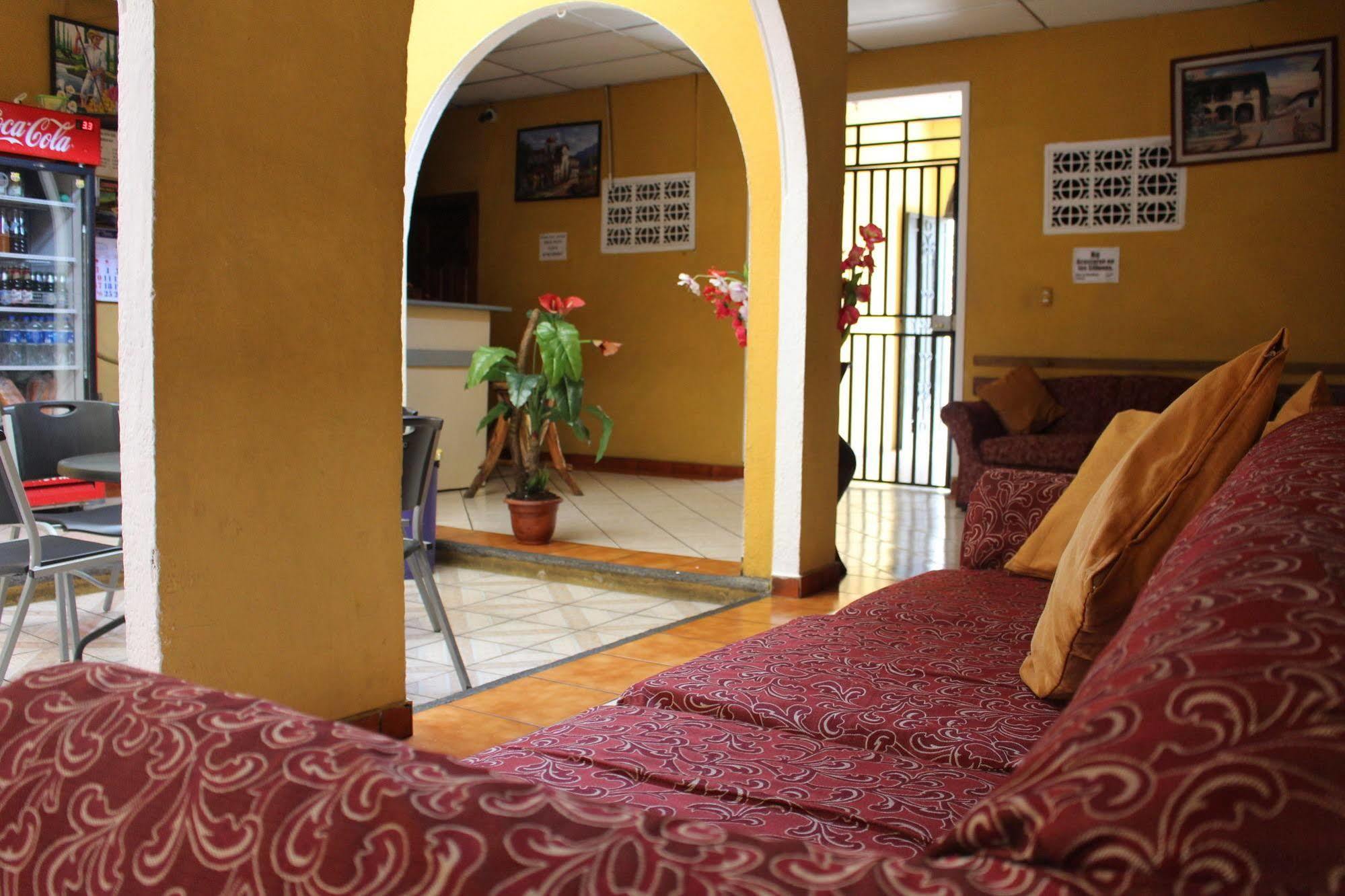 Hotel Pasadena II San Salvador Kültér fotó